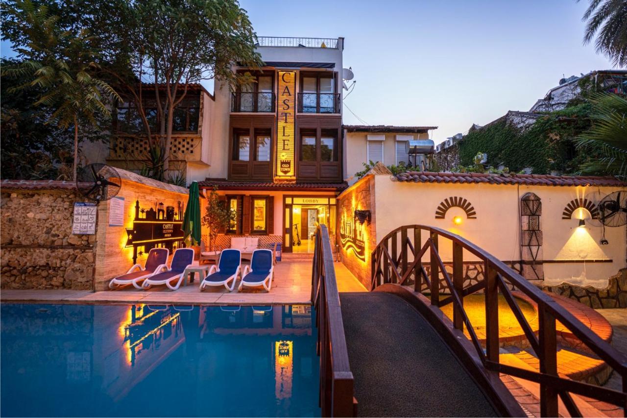 Castle Old Town Hotel Анталья Экстерьер фото